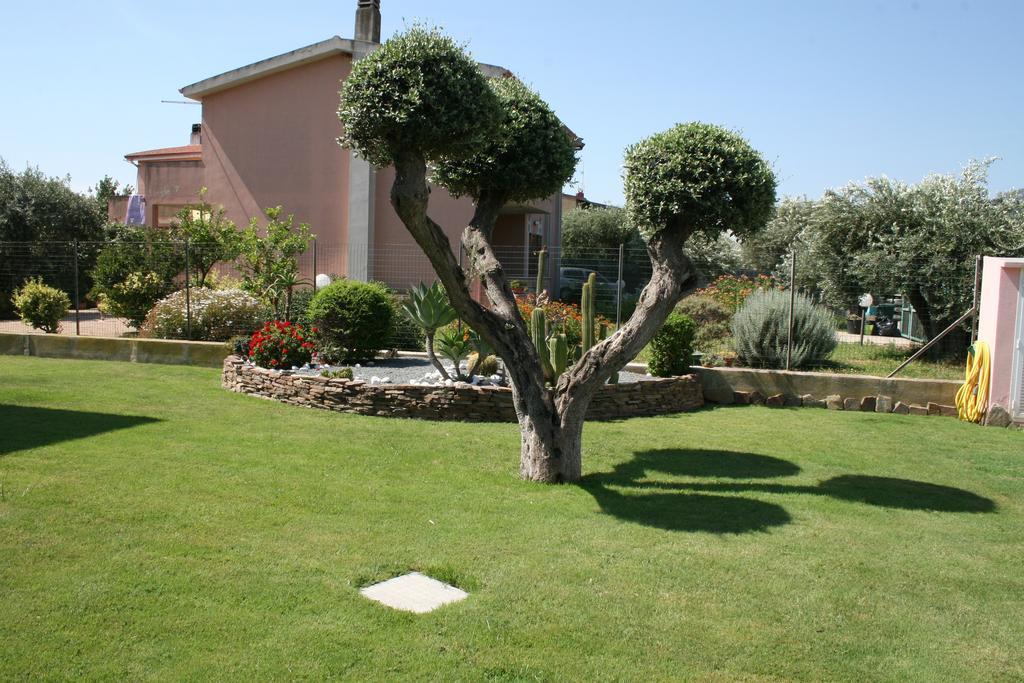 Villa Rosanna Capoterra Exterior foto